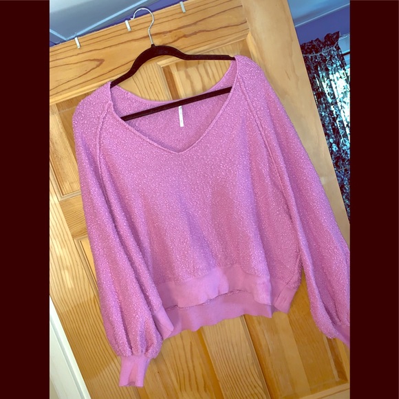 Free People Sweaters - Cropped pink Free People sweater Free People Sweaters - Cropped pink Free People sweater